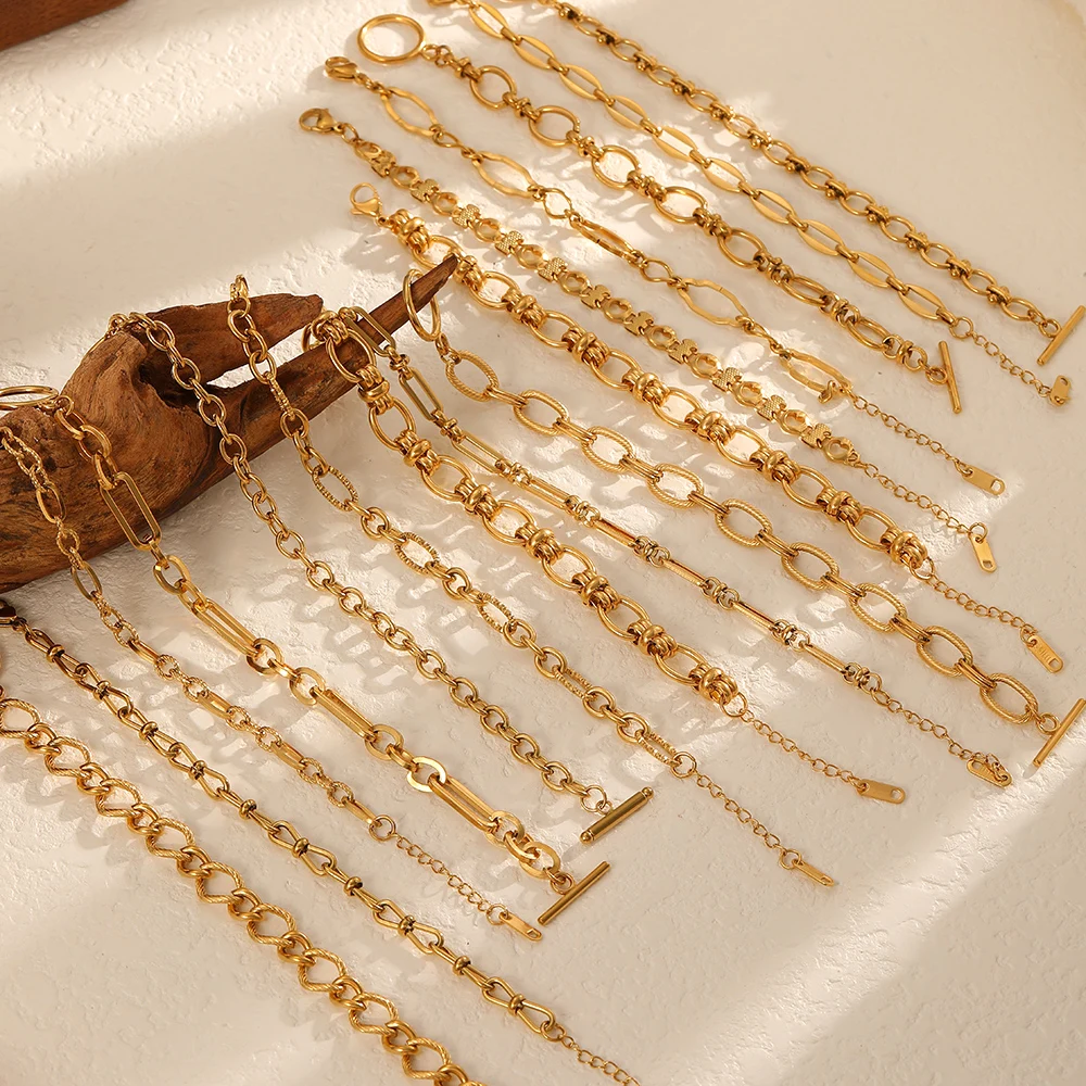 Modisches Armband aus Edelstahl mit breiter Kette, 18 Karat vergoldet, wasserdicht, Schmuckaccessoire für Damen und Herren. – Detail 5
