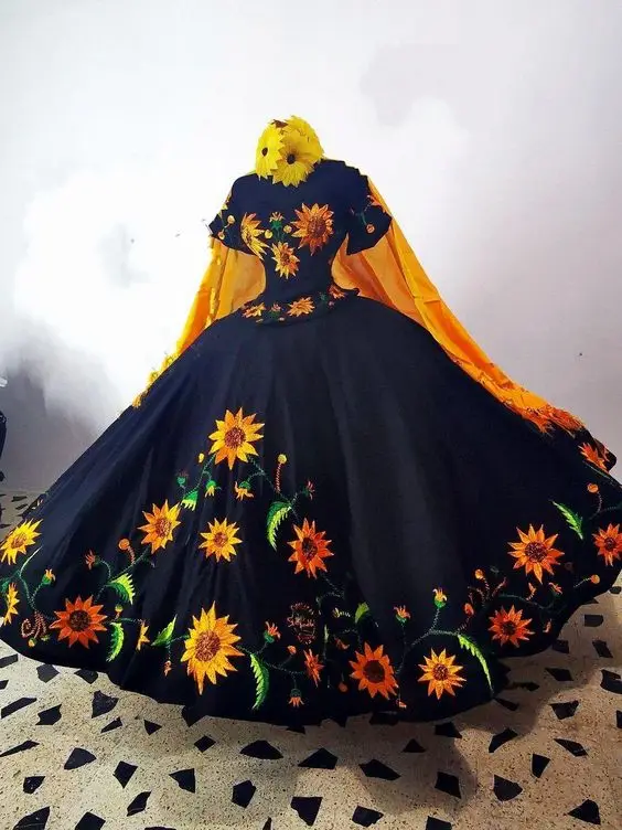 Black Mexcian Quinceanera Dresses Sunflower Embroidered Off Shoulder Bow Charro Sweet 15 Dress Sweet 16 Quince XV Prom customsiz