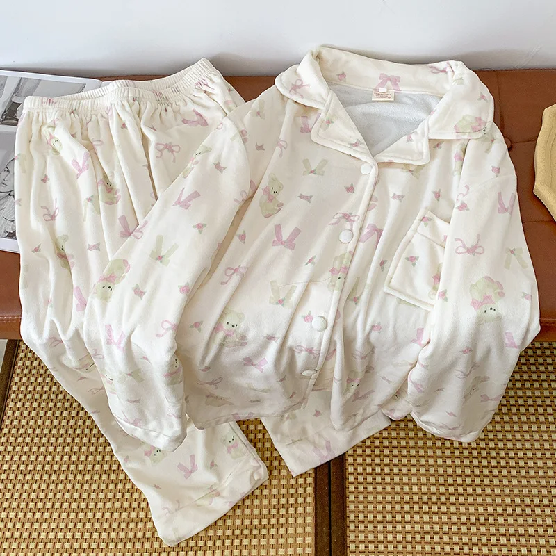 Pijamas de mujer Otoño Invierno nuevo modelo ropa de dormir cómoda cárdigan de manga larga pijama de algodón grueso traje para casa que mantiene el calor