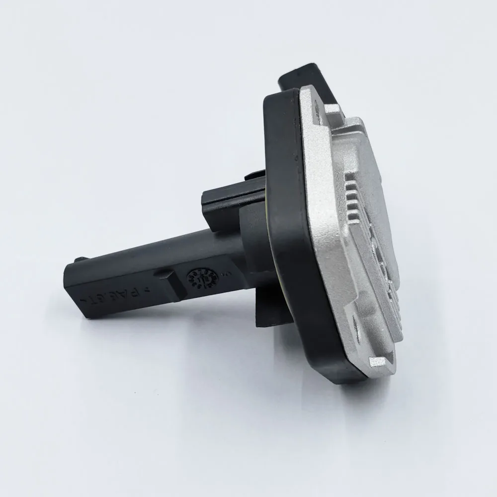 OE: 1J0907660C  RH-A017 Engine Oil Level Sender Sensor For VW Golf Audi SEAT Bentley Porsche Skoda 1J0907660F 94860614000