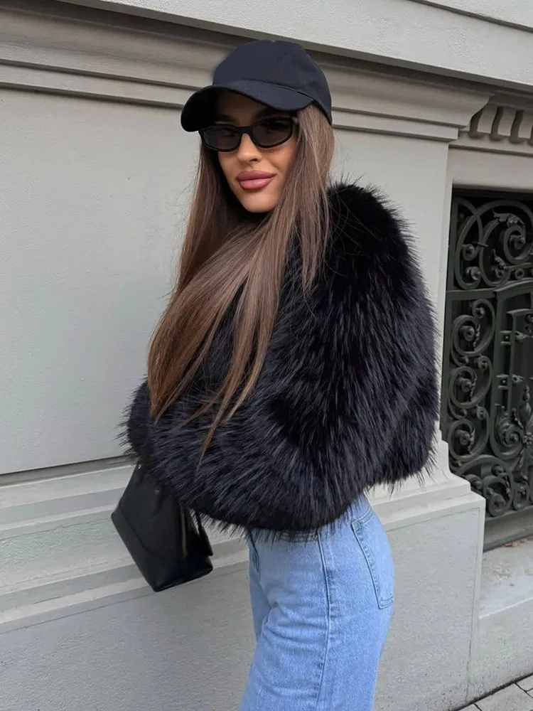 เสื้อครอปแขนยาวผู้หญิง คอทรงกลม ผ้าเนื้อนุ่ม สไตล์ลำลอง แฟชั่นฤดูหนาว ลายขนสัตว์เทียม สไตล์สตรีทแวร์