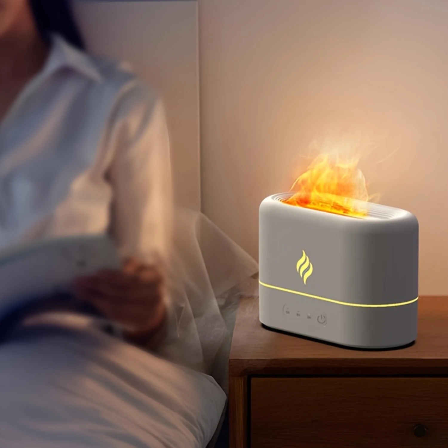 

Ultrasonic USB-Powered Humidifier with Flame Lighting and Aromatherapy - Bedroom & Travel Companion