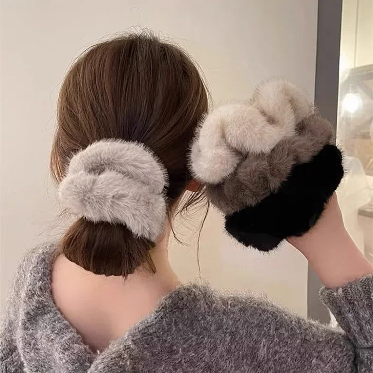 

Fashion Faux Fur Plush Head Rope Winter Large Intestine Hair Circle Band Scrunchies Women Girls Tie Hair Rope Hair Accessory