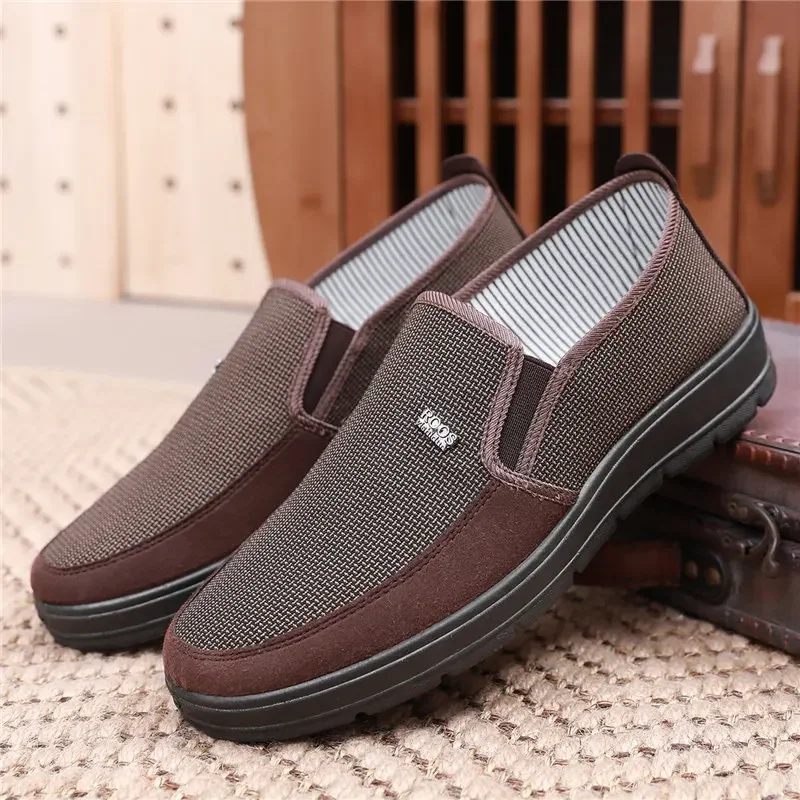 Old Beijing cloth shoes male elderly leisure shoes non-skid dad big yards soft bottom air deodorization a pedal old shoes