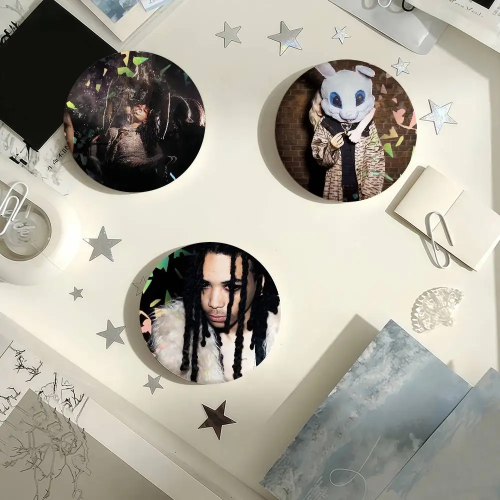 Rapper Che Rest In …