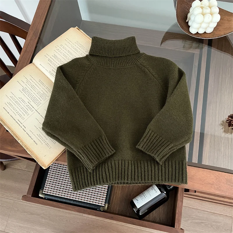 Maglione da ragazzo Autunno/Inverno 2025 addensato per bambini nuovi in cotone lavorato a maglia con fiori caldi regalo di Natale