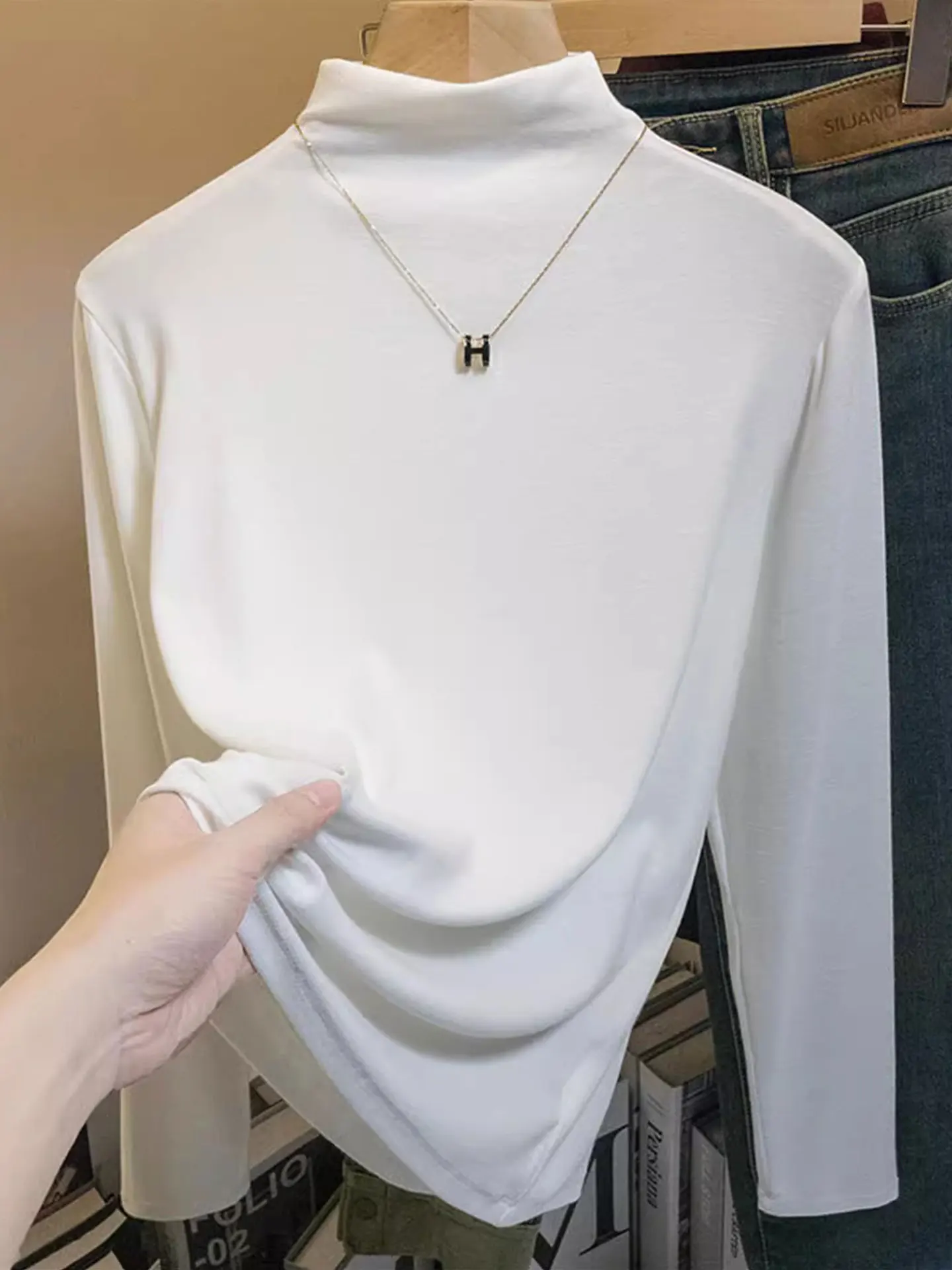 

Ele White Long Sve f High Collar T-irt Women's plus Size Autumn Winter Basic Match All Simple Knitted Base irt Top