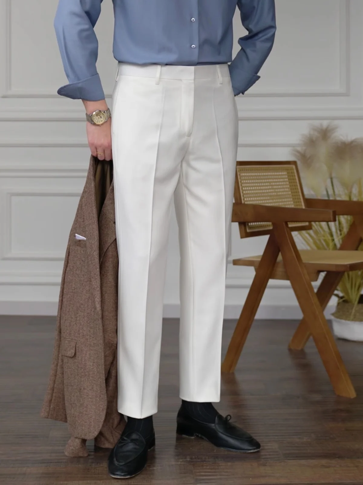 

Белые мужские брюки Dr Pants: повседневные, деловые, приталенные, классические, прямые, без складок, с высокой талией, модные, молодежные, весенние, для отдыха