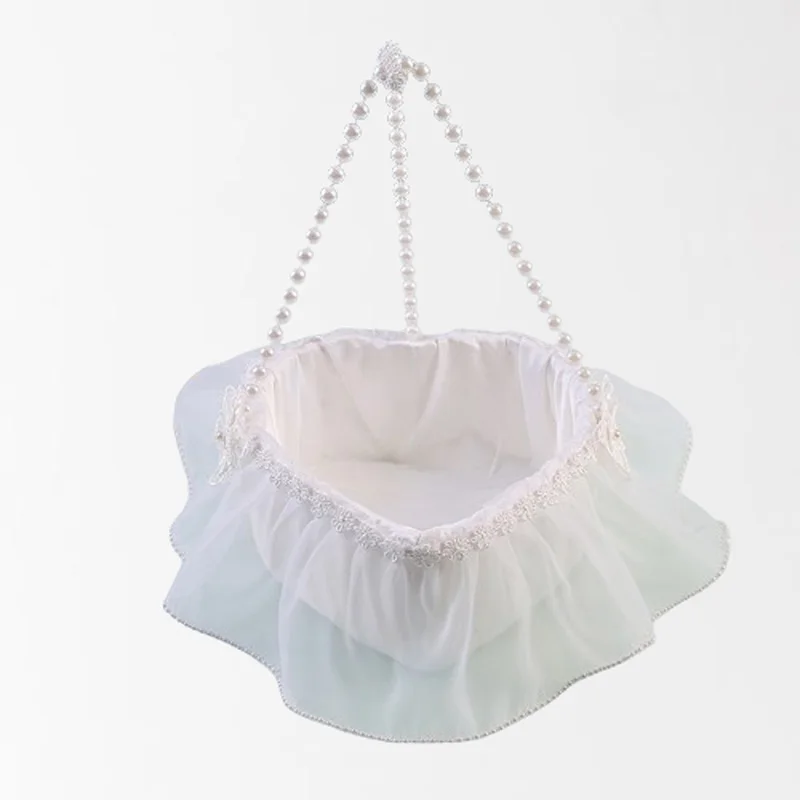 

New European Wedding Heart Shape Pure White Lace Lace Pearl Pendant Flower Basket Wedding supplies