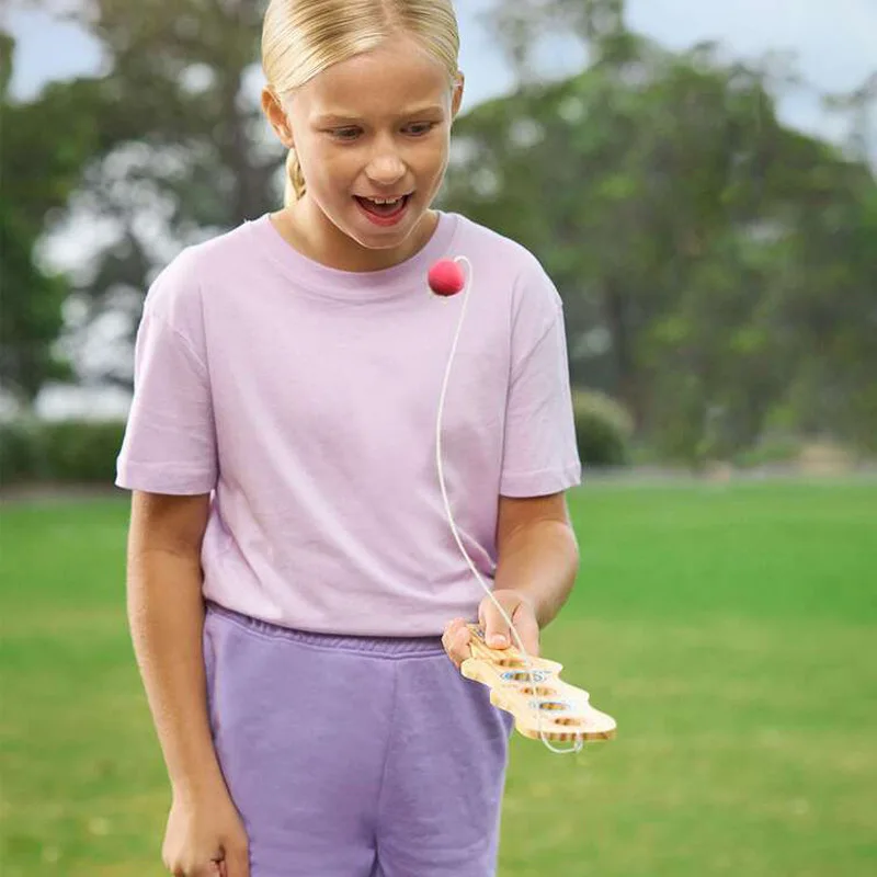 Vaardigheidsbal Houten doelbal met elastisch koord Hand-oogcoördinatie voor kinderen Vaardigheidsspel Interactieve zintuiglijke training Kinderspeelgoed