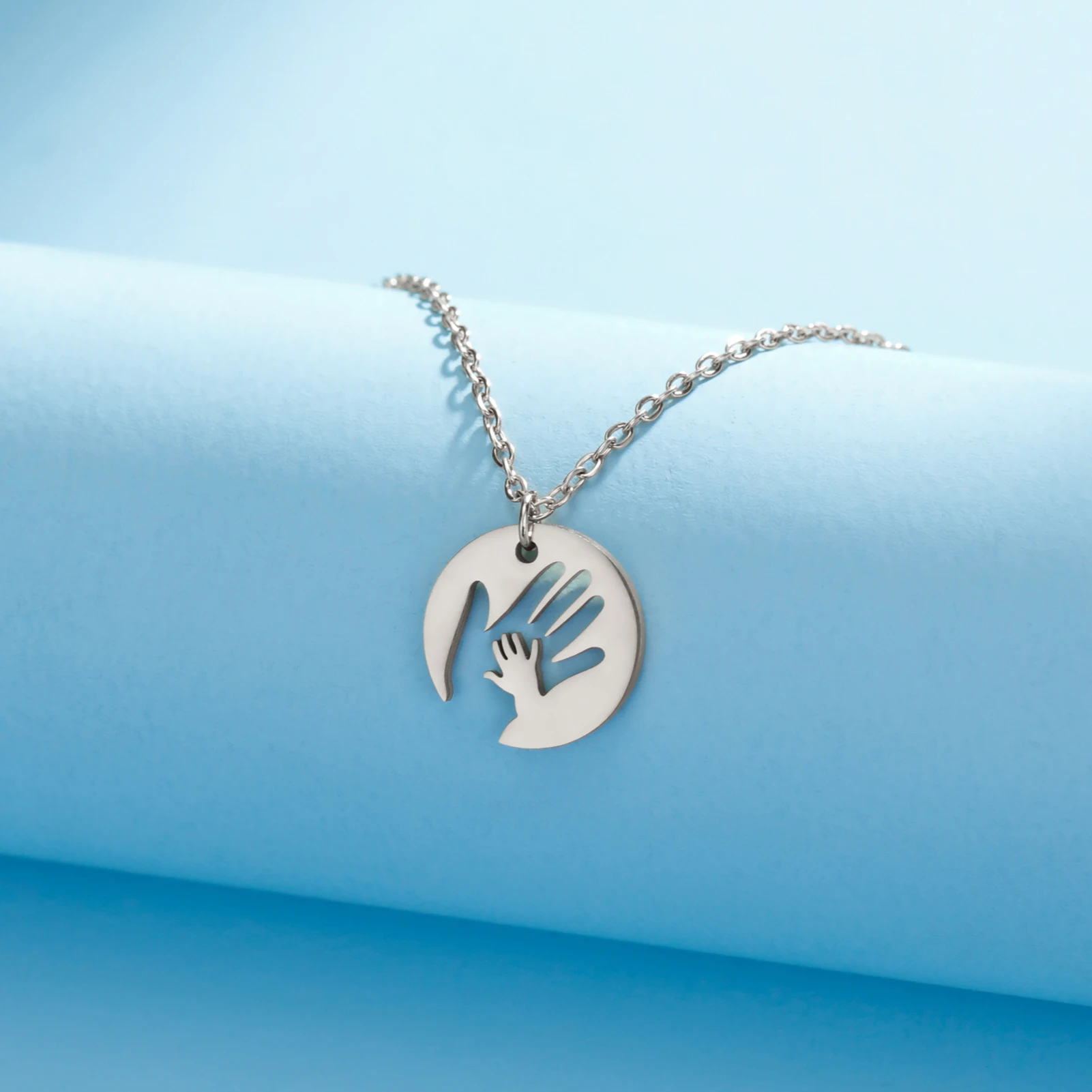 Baby Hand Necklace Mother Kid Child Chain Family Mom Gift for Woman Men Stainless Steel Pendant Jewelry Design Fashion Trend