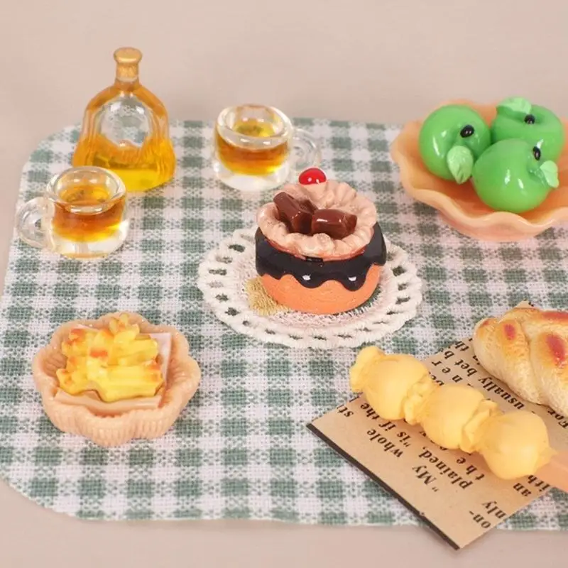 Miniatur-Picknick-Mahlzeit-Lebensmittelmodell-Figurenset Maßstab 1:12 für Puppenhaus mit realistischen und Utensilien – Detail 10