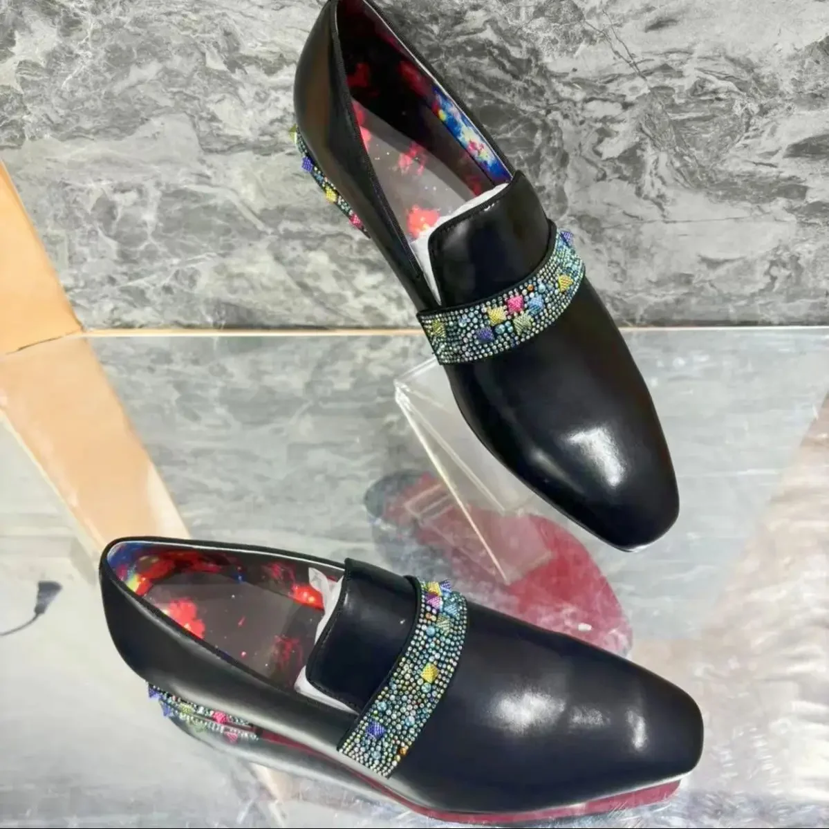 Red Sole Men's Loafers Casual Business Formal Leather Shoes Men Colorful Rhinestones Dress Natural Sale Footwear Pair With Suit