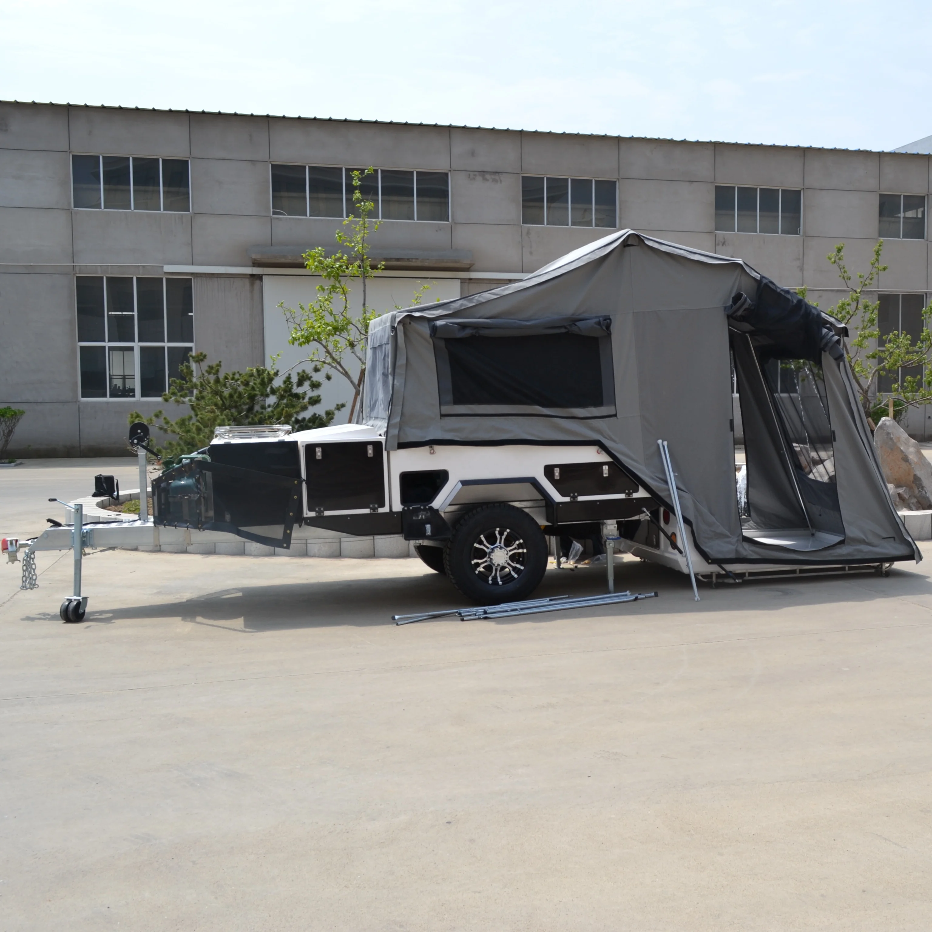Off Road Travel Caravan Rear Fold  Camper Trailer With Tent