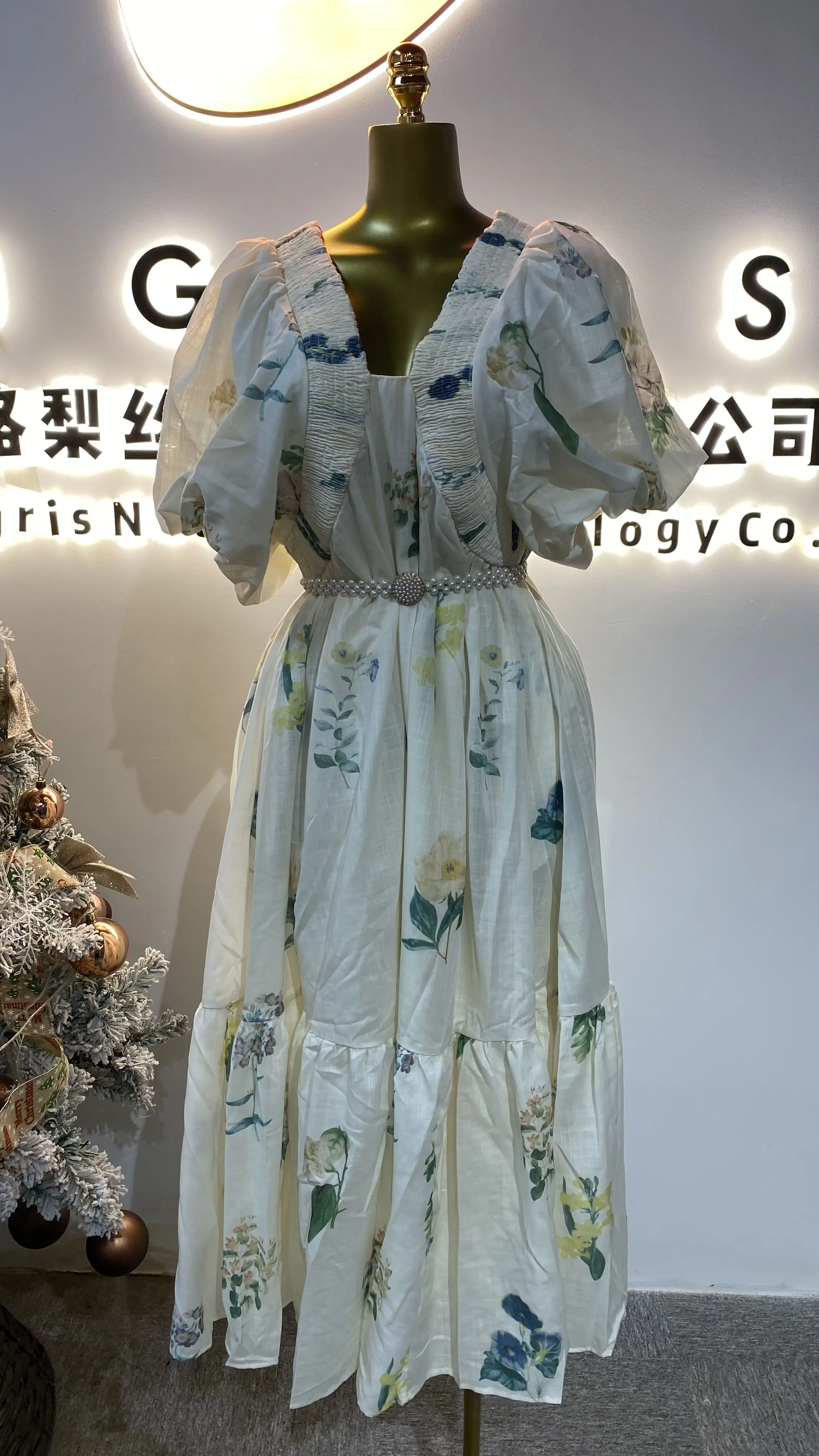 

2025 Early Autumn New French Retro Printed Holiday Dress Cotton Linen Loose Slim Long Dress-GZMM377