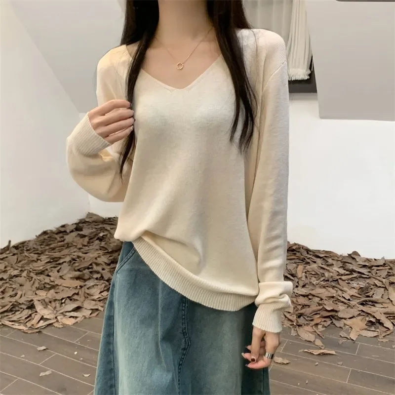 2024 Autumn New Loose Pullovers Women V-neck Long-sleeved Solid Color Knitwear Office Lady Fashion Versatile Casual Tops Female