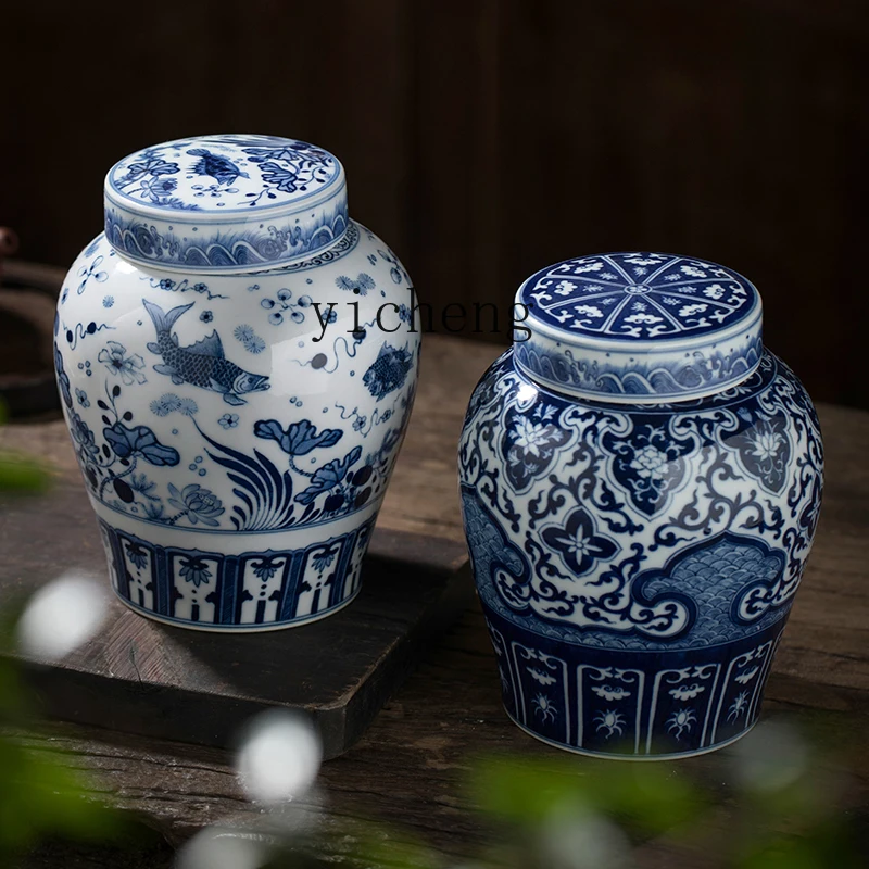 L7-10  blue and white porcelain tea can Chinese ceramic tea can fish and algae pattern tea can gift box high-end ornament