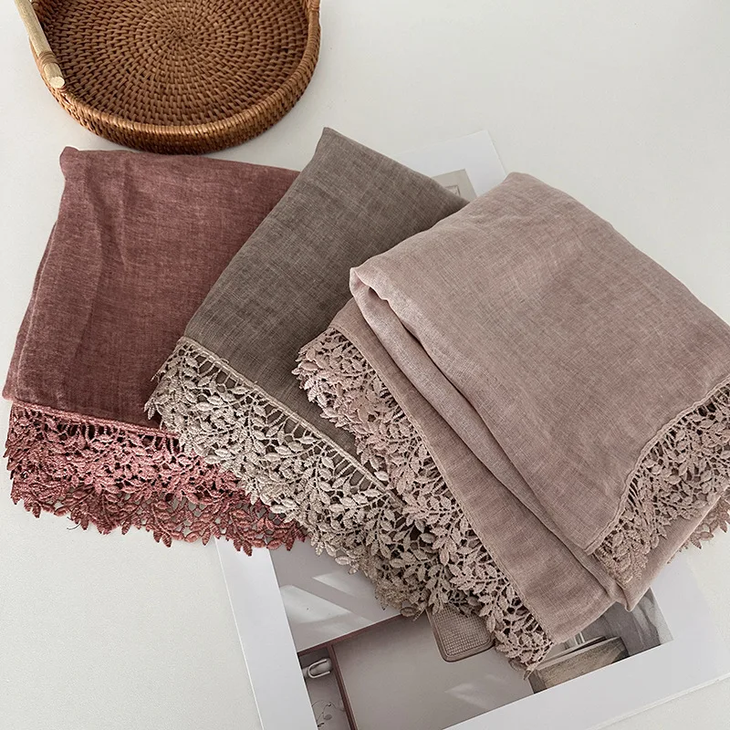 

Женский шарф с кружевной отделкой, легкая летняя модная шаль, стильная верхняя одежда для весны и осени, элегантный подарочный шелковый шарф.