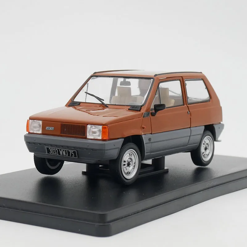 

1:24 Scale Fiat Panda 45 1980 Alloy Car Model Collectible Toy