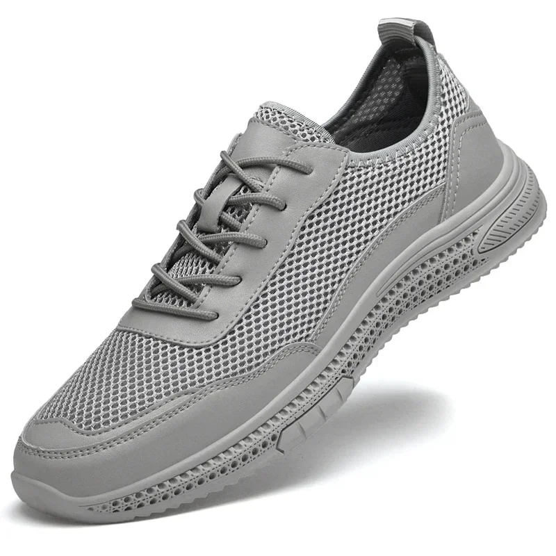 Scarpe da uomo 2023 scarpe vulcanizzate da uomo stringate di marca autunno punta tonda Solid Net Cloth Sneakers Casual con tacco basso traspiranti