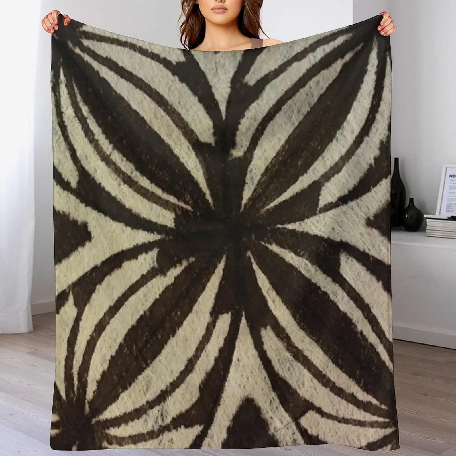 Tongan Tapa Design Throw Blanket