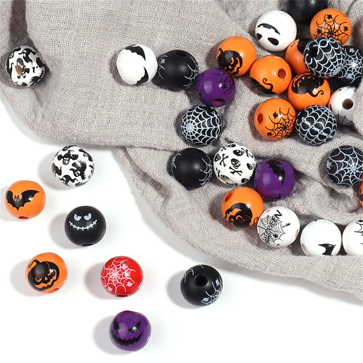 Christmas Design 20Pcs 16MM Jewelry Findings & Components/DIY Bead/Hand Made/Natural Wood Beads/Round Shape/Jewlery Accessories