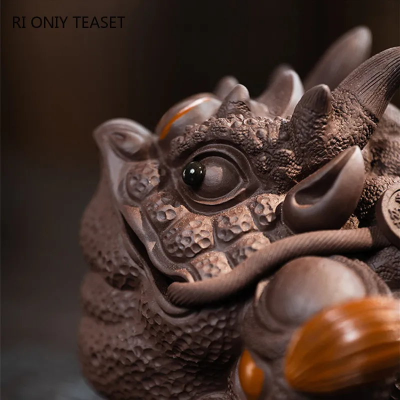 Lucky Golden Toad Statue Ornaments High-end Yixing Purple Clay Tea Pet Handmade Sculpture Crafts Tea Set Decoration Collection