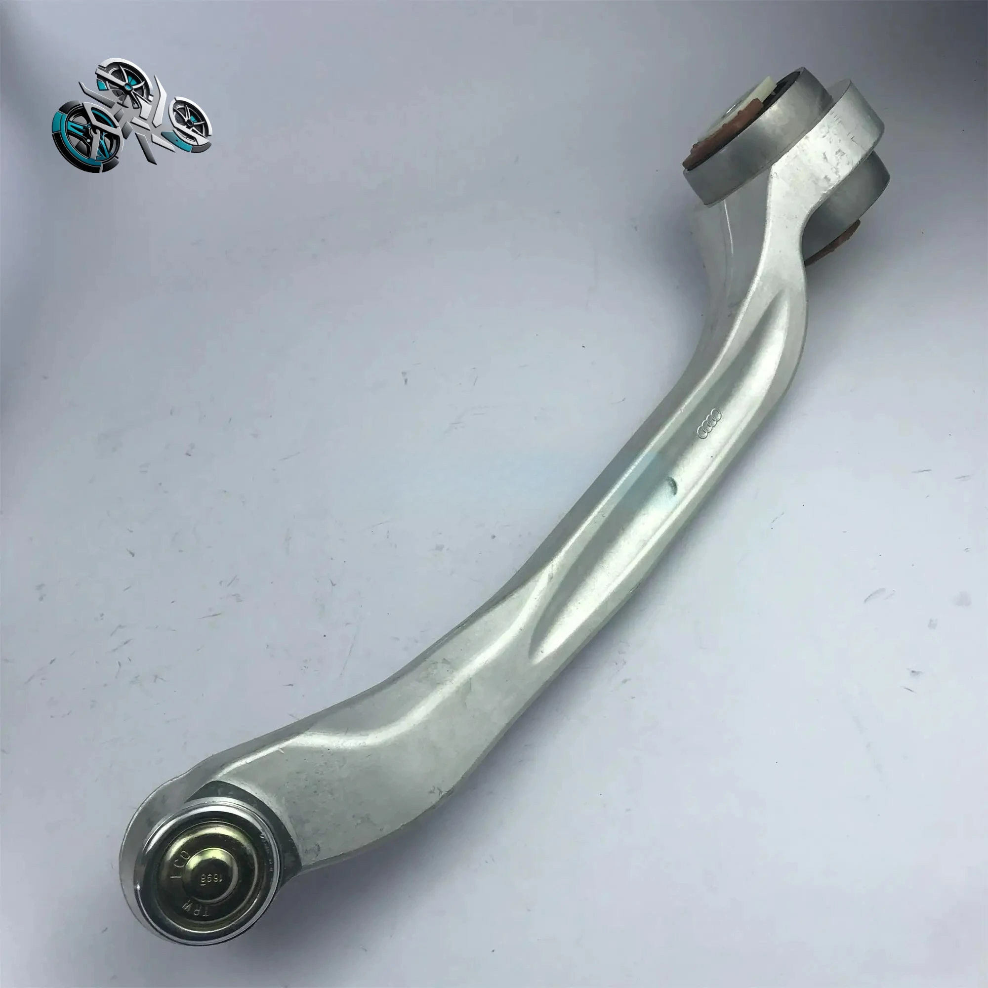 

1pcs 4E0407693N 4E0407693F 4E0407693C 4E0407693M 4E0407693E 4E0407694N 4E0407694F 4E0407694M 4E04076934 - For Phaeton A8