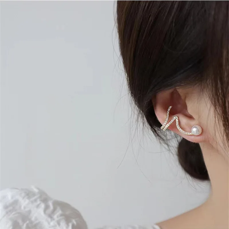 

Shiny Rhinestone Imitation Pearl Stud Earrings For Women New Fashion Geometric Ear Studs Ear Bone Clip Girls Jewelry For Party