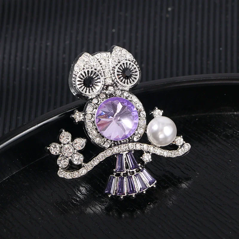 New big eye owl luxury brooch Advanced sense of temperament shiny crystal cute animal bird corsage pin jewelry gift