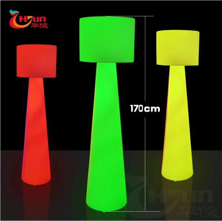 2025 Hot Seller Outdoor Plastic Oplaadbare Moderne Rgb Led Vloerlamp voor Decoratie