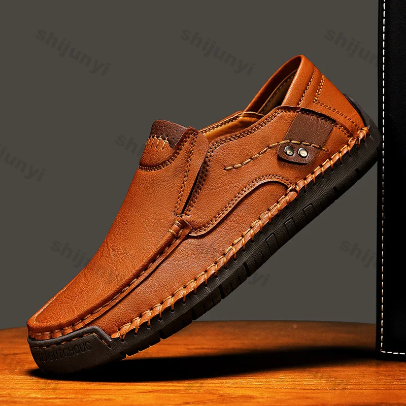 Men's Outdoor Casual Shoes Sewing Splicing Large Size Flats 2026 Spring Autumn New Retro Breathable Comfortable Non Slip Loafers