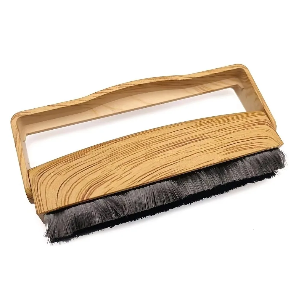 Anti Static Vinyl Record Cleaning Brush Lightweight Wooden Handle Record Player Cleaning Brush Carbon Fiber Bristle