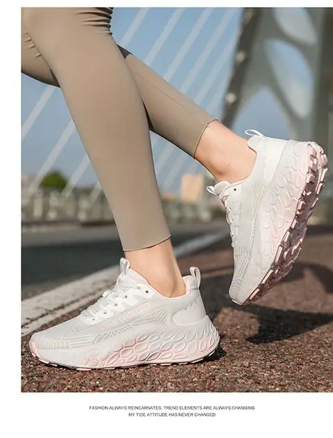 

Original Brand Non-slip Walking Shoes Couple Walking Jogging Shoes Comfortable Thick Bottom Sports Casual Shoes