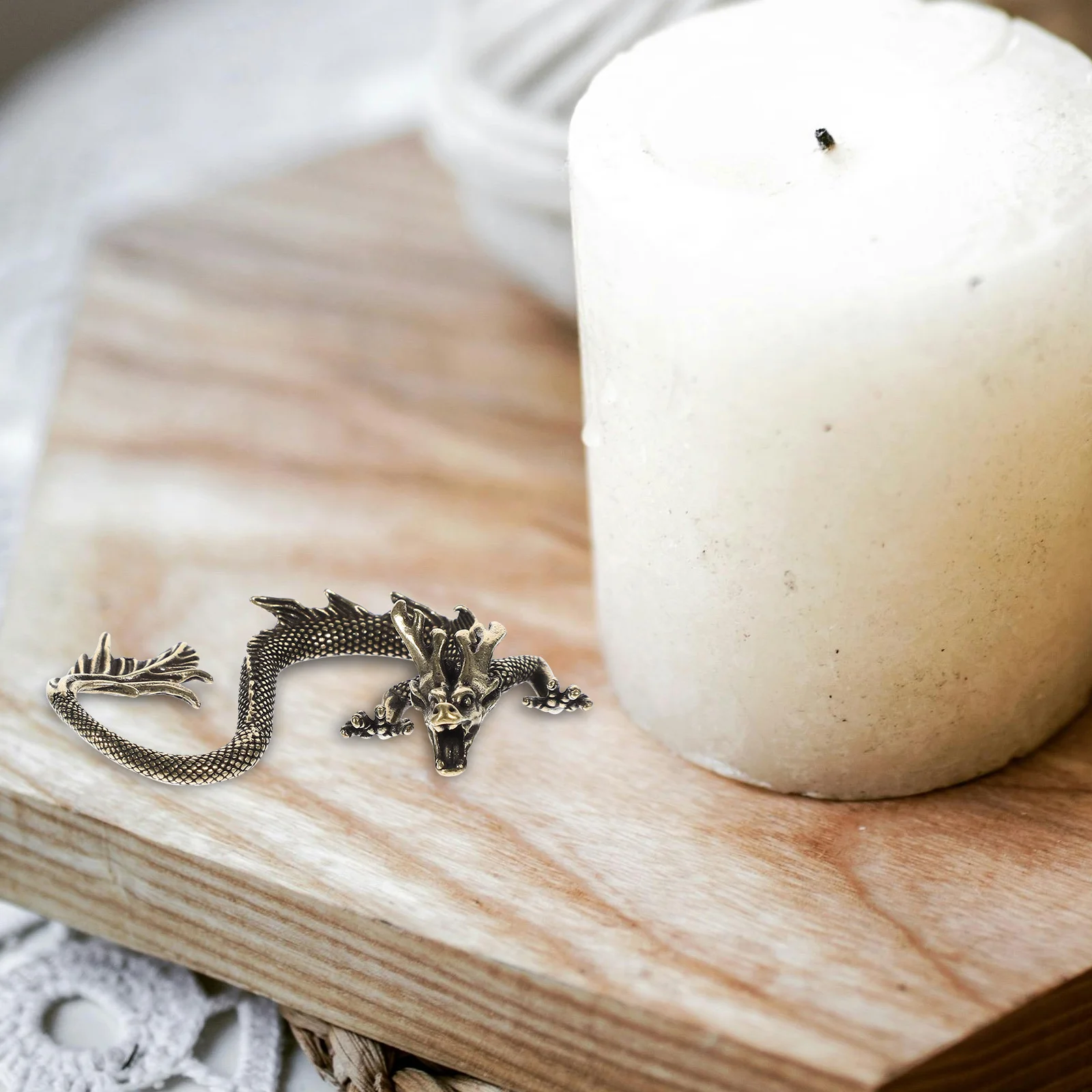 

Pet Vintage Chinese Decoration Desktop Sculpture Chinese Dragon Decors For Home Office Car Desk Decor