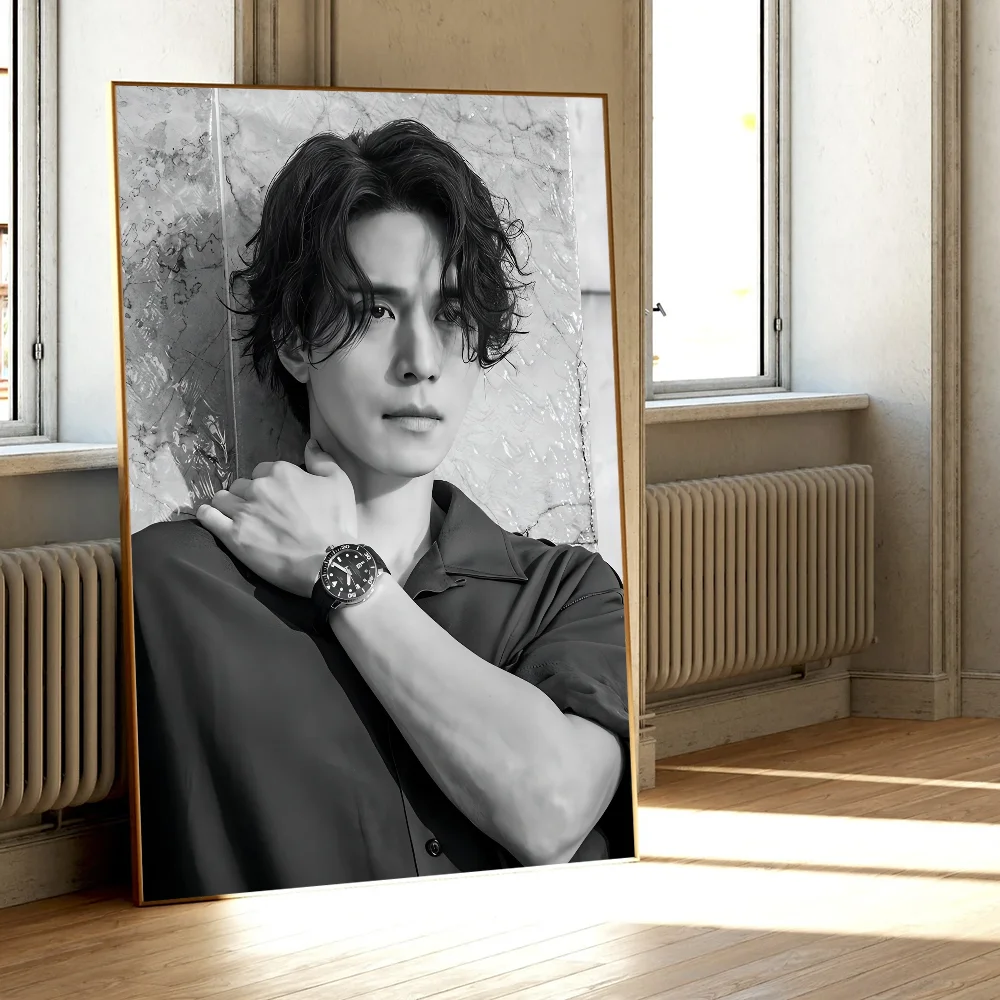 Lee Dong Wook Poster Classic Vintage Poster HD Quality Wall Art Poster retrò per la decorazione della parete della stanza di casa