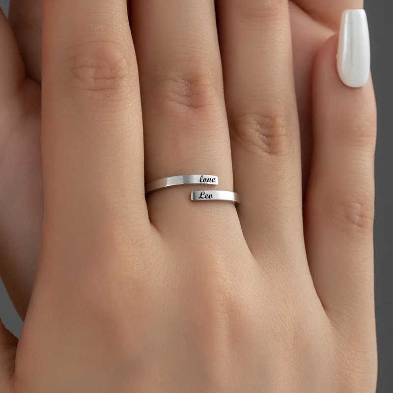 ‌Personalized Engraved Couple Rings - Custom Name Stainless Steel Engagement Rings for Her/Him, Romantic Gift Jewelry