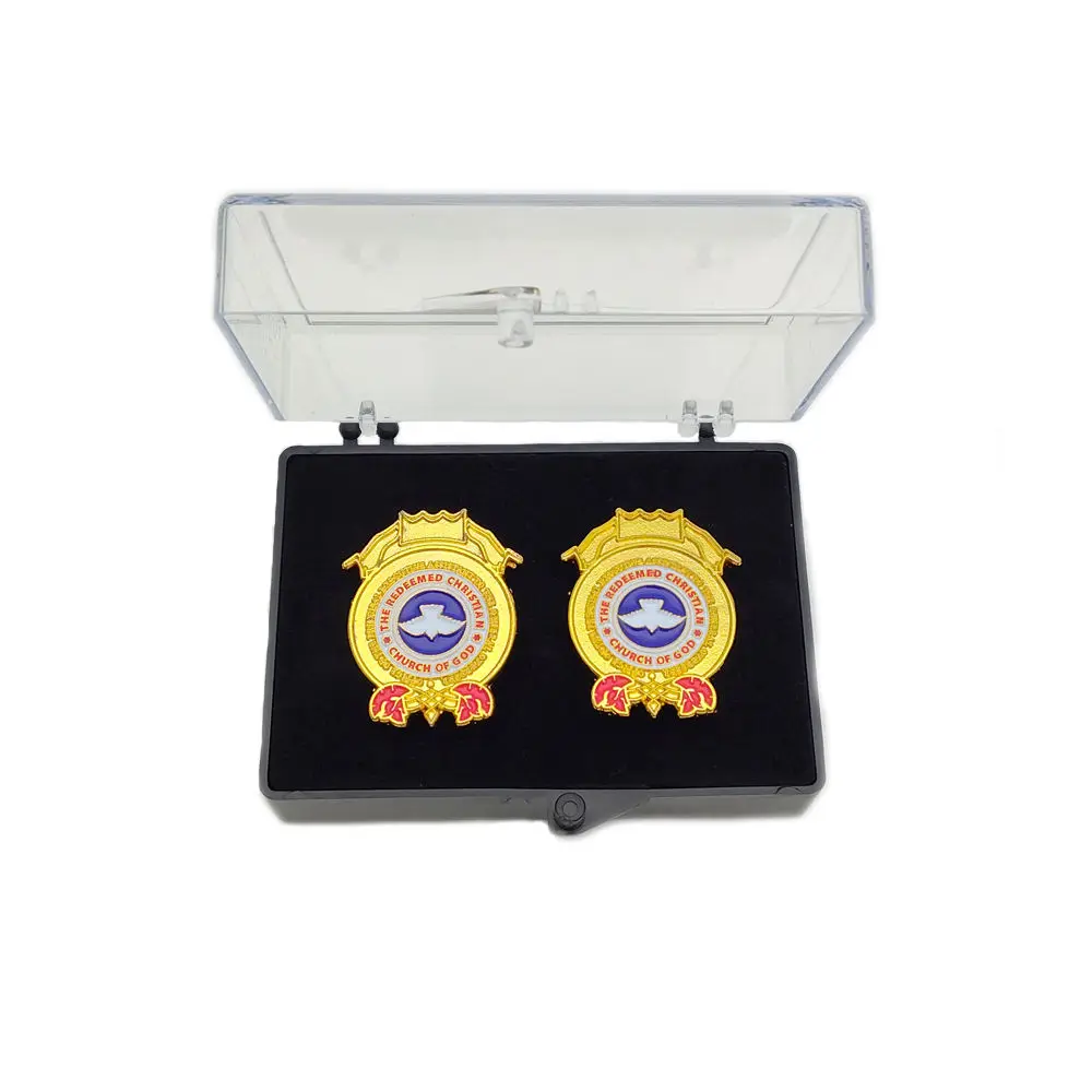 Factory Direct Sale Metal Iron Zinc Alloy Custom Exquisite Shirt Cufflinks Soft Enamel Lapel Pin with Acrylic Case