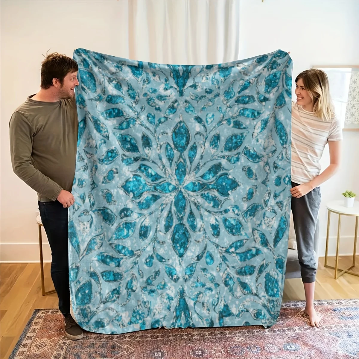 Blue Floral Mandala Themed Flannel Blanket, Printed with Blue Floral Mandala Pattern, Fresh and Elegant, Unisex, Suitable for Of