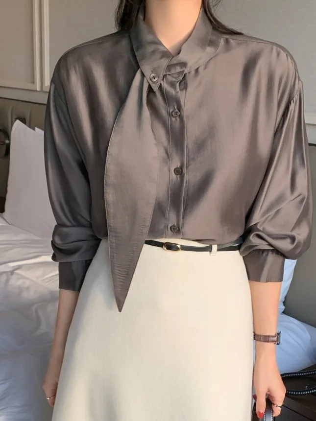 Elegancka długa bluzka z kołnierzykiem, warstwa bazowa dla kobiet, koreański styl, uniwersalna, modna bluzka do botków.