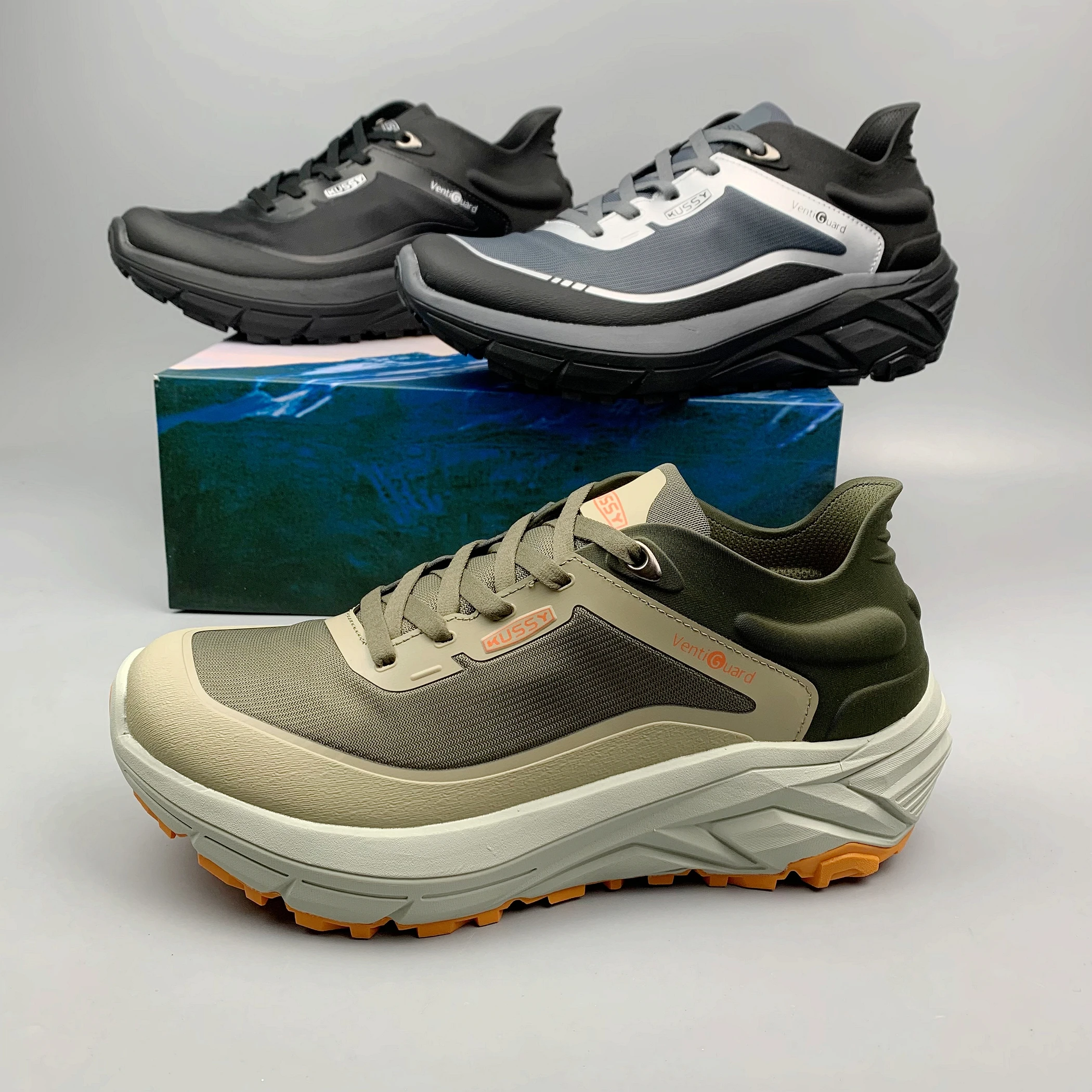 

Unisex Comfortable and Versatile Walking and Jogging Shoes Premium Anti-Slip Hiking Boots Outdoor Trekking Footwear