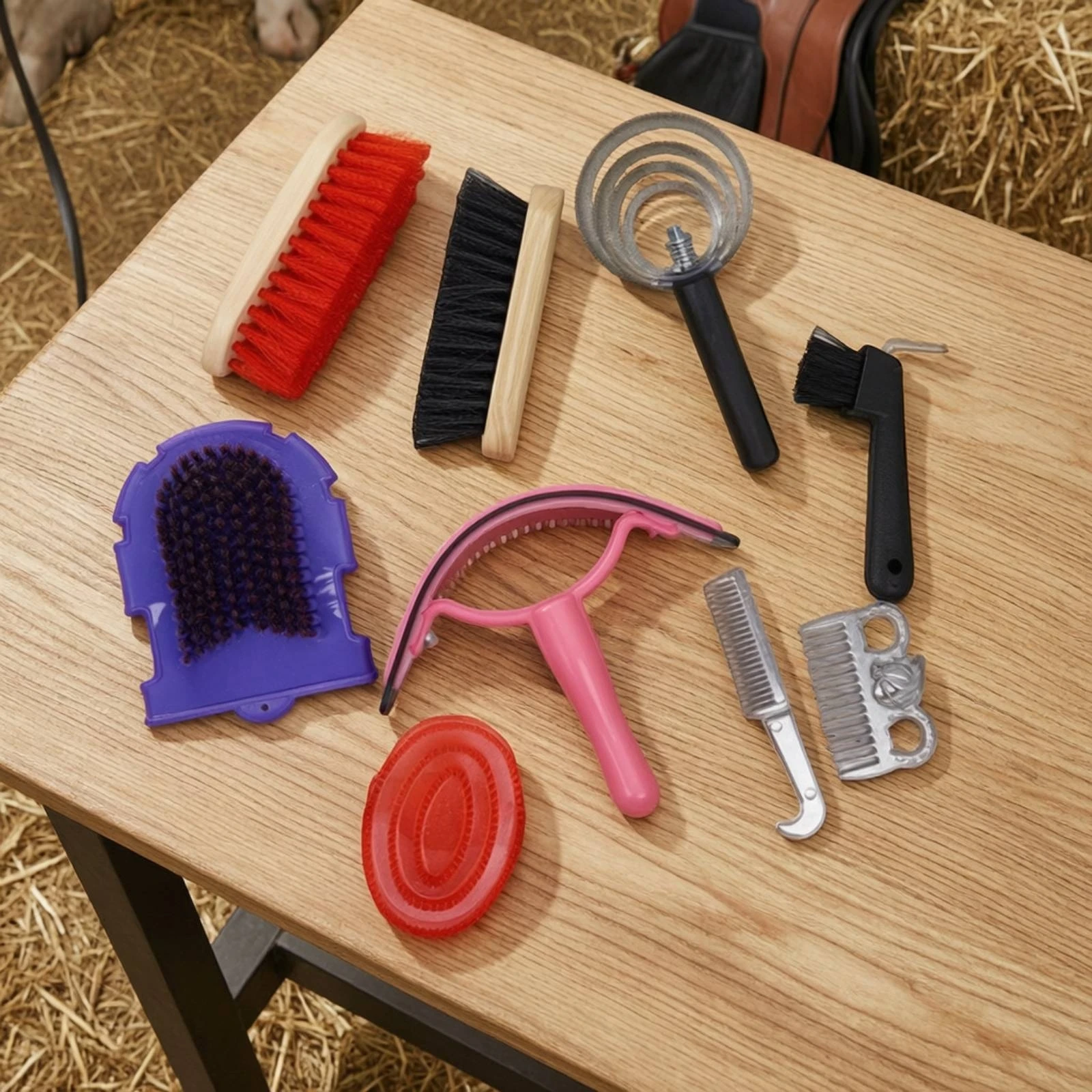 Horse Grooming Set with Brushes Long-Lasting Horse Brush Set Equine Tools Professional Portable for Equestrians, Tack Room view 4