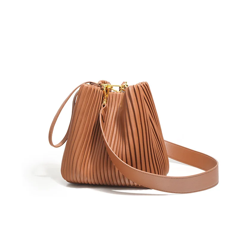 Bolso de cubo de cuero de vaca de alta calidad para mujer, bolso de hombro plisado de tendencia elegante y exquisita, diseño Original, nuevo en bolso cruzado