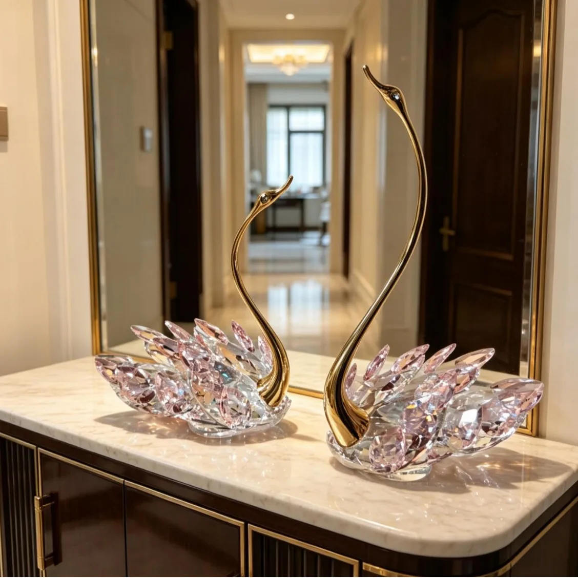 Light luxury high-end living room TV cabinet ornament high-end sense niche Italian minimalist crystal swan home decoration