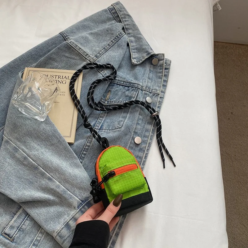 حقيبة كتلة الألوان الصغيرة حبال Ins العصرية Crossbody الرقبة الحقيبة لمفاتيح المحفظة Airpods للجنسين حقيبة الصدر للأنشطة الخارجية
