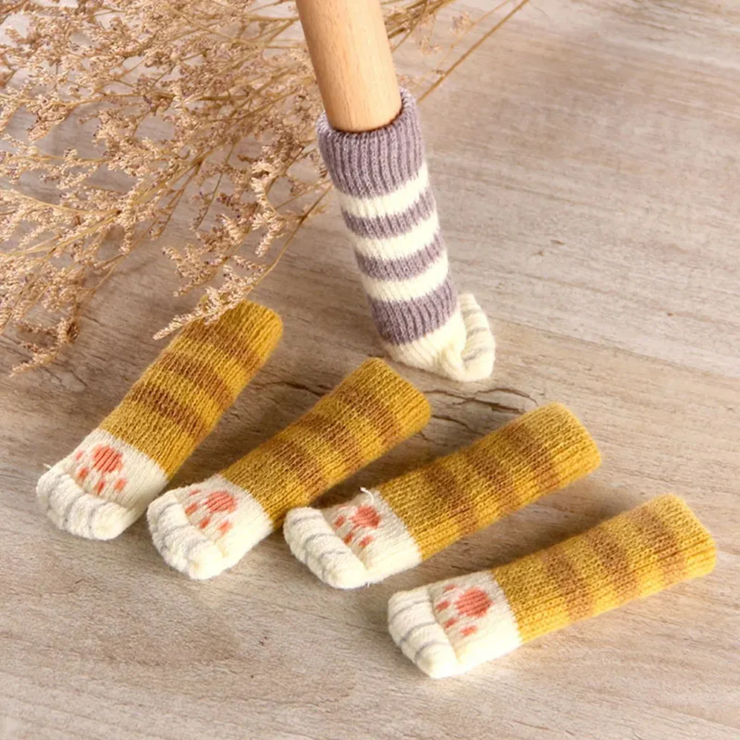 4Pcs /Set Cute Cat Paw Table Chair Foot Leg Knit Cover Protector Socks Sleeve Protector Good Scalability Non-Slip Wear