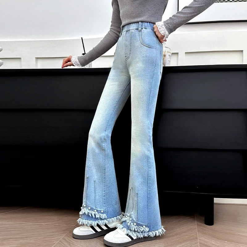 New Design Children High Fashion Flared Jeans with Raw Hem Pearls for Tween Girl Street Denim Pants Kids Casual Bootcut Trousers
