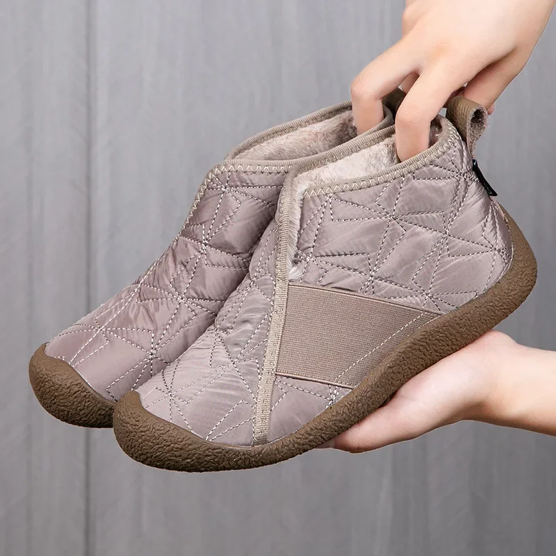 Winter-Bestseller Damenschuhe, Bequeme und Warme Damen-Schneestiefel mit Dickem Samtfutter, Einfach Anzuziehen 2025