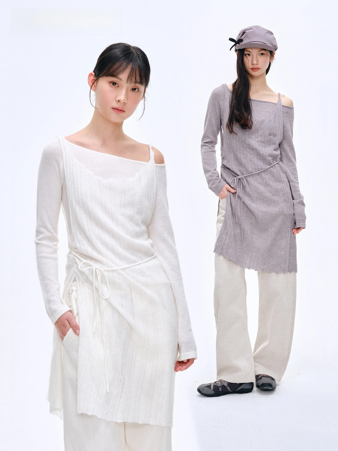 

Комплект из двух предметов Moonmoi Spring Mist: модный вязаный топ с длинным рукавом и юбка с поясом, из мягкой шерстяной смеси, комфортный, стройнящий силуэт.