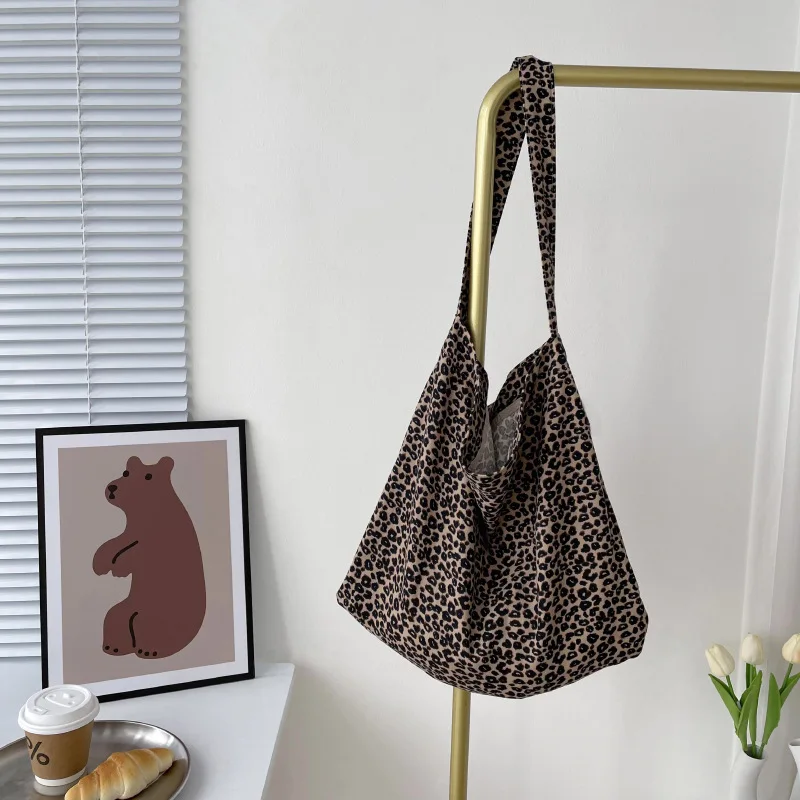 Large Capacity Leopard Floral Print Canvas Shoulder Bag Women Summer Casual Shopping Bag College Student Reusable Shopper Tote